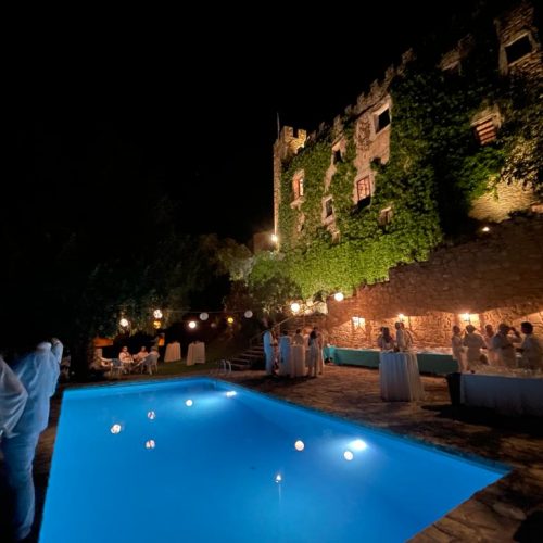 CASTILLO MONTSONIS PISCINA